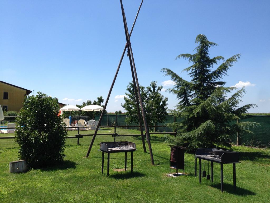 Agriturismo Trebis 볼타 만토바나 외부 사진