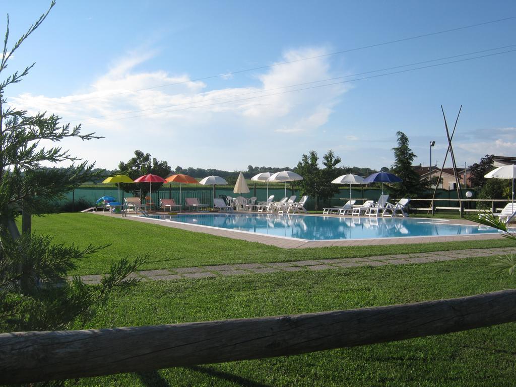 Agriturismo Trebis 볼타 만토바나 외부 사진